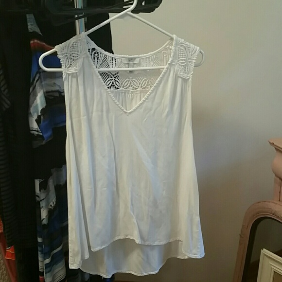 Joie Tops - Joie white boho summer top